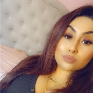 Meet your Posher, Nadia